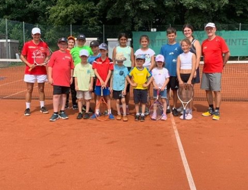 Ferienaktion der Sparte Tennis: Tennisspaß für Anfänger und Wiedereinsteiger Natternberg.
